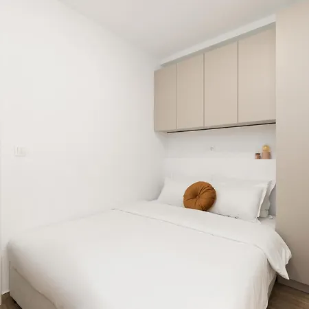 Lush Blush Luxury By Binobi! Apartament *