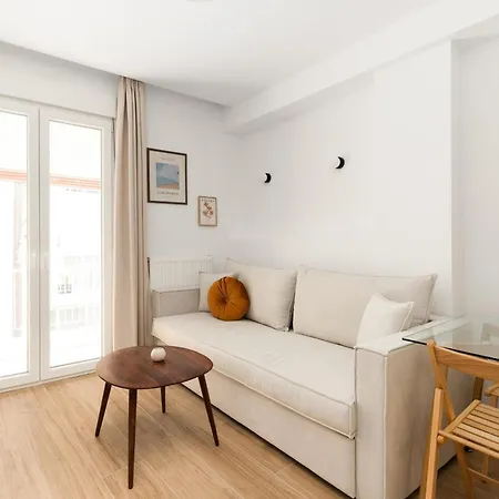 Lush Blush Luxury By Binobi! Apartament Saloniki