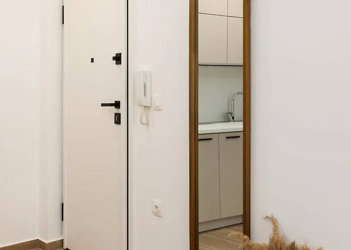 Lush Blush Luxury By Binobi! 公寓 *